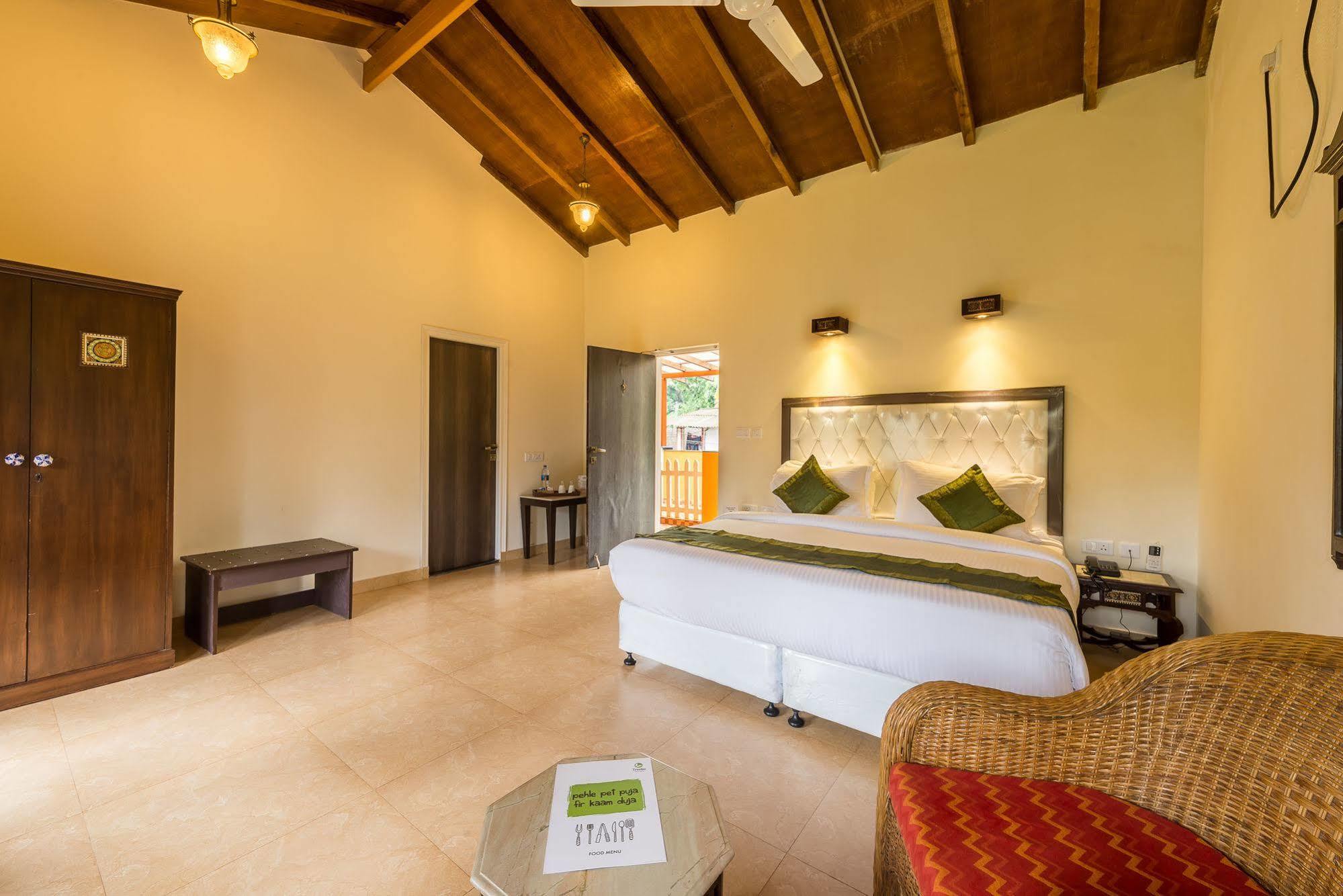 Treebo Trend Vila De Goa Siolim Exterior photo