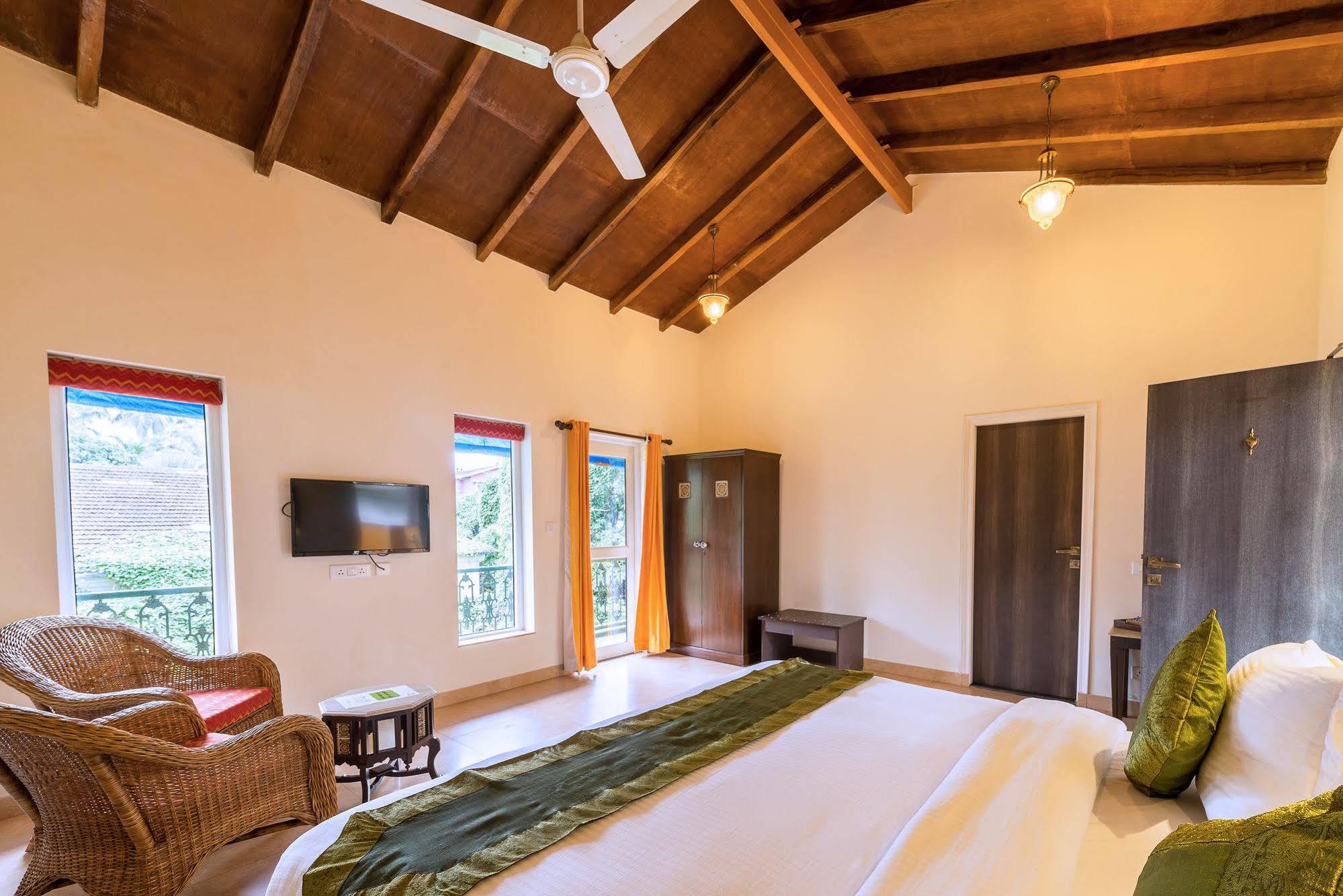 Treebo Trend Vila De Goa Siolim Exterior photo